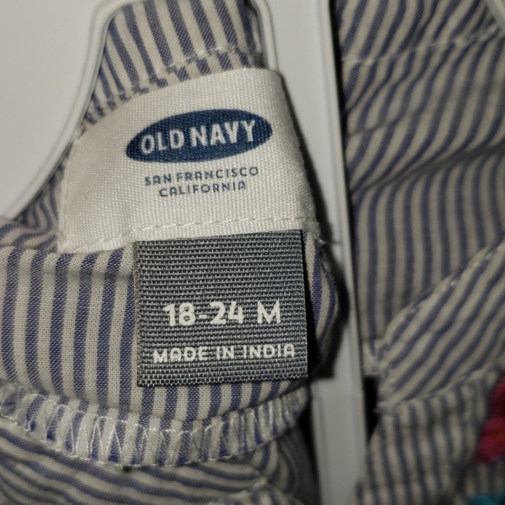 Little girls shirt - Picture 2 of 4